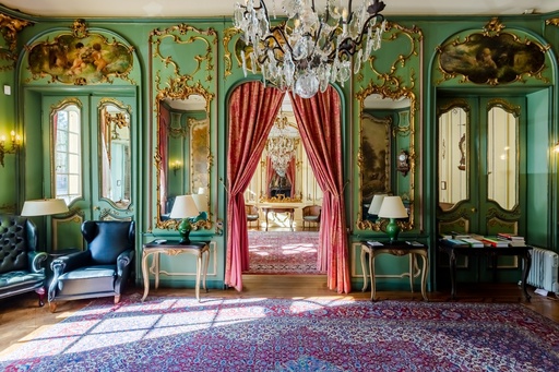Salon de Lecture ou Salon de Domino 